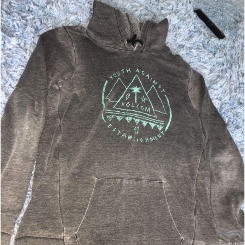 Grey Sweatshirt